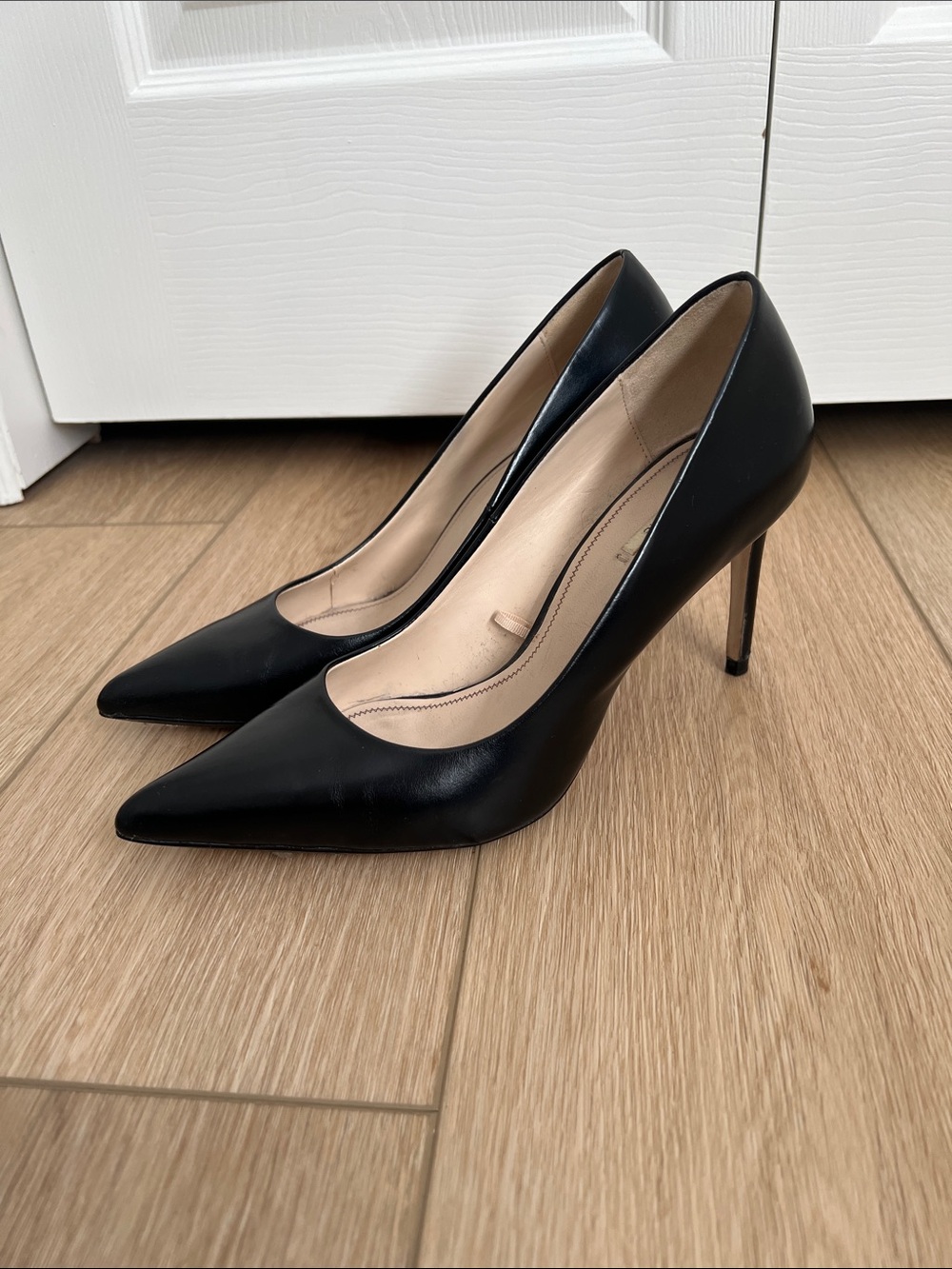 Zara Black Pointed-Toe Stiletto Pumps